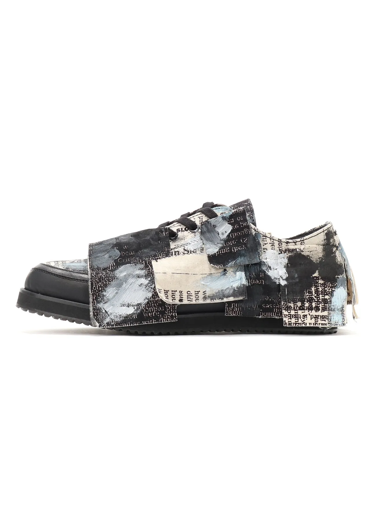 COTTON NEWSPAPER PRINT BLUE PAINT LOW CUT SNEAKER