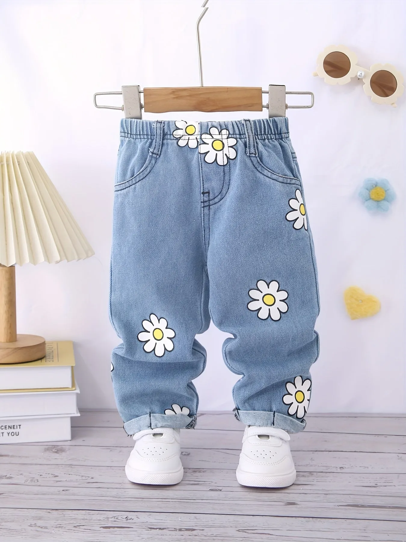 Denim Jeans with Floral Daisy Print – Cute & Comfortable