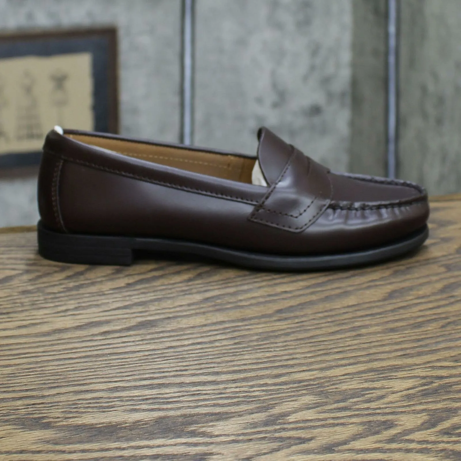 Eastland Shoe Women's Classic II Penny Loafers