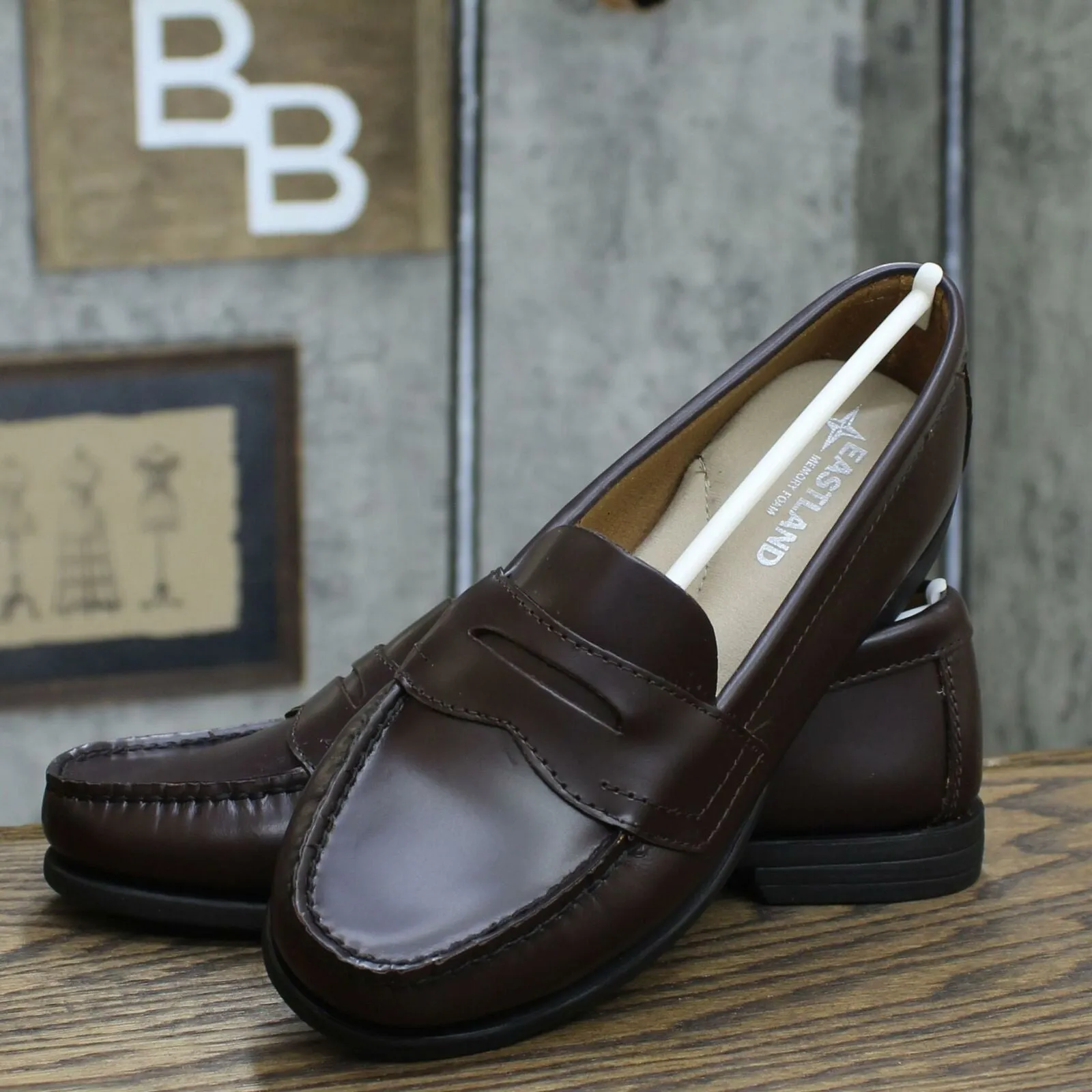 Eastland Shoe Women's Classic II Penny Loafers