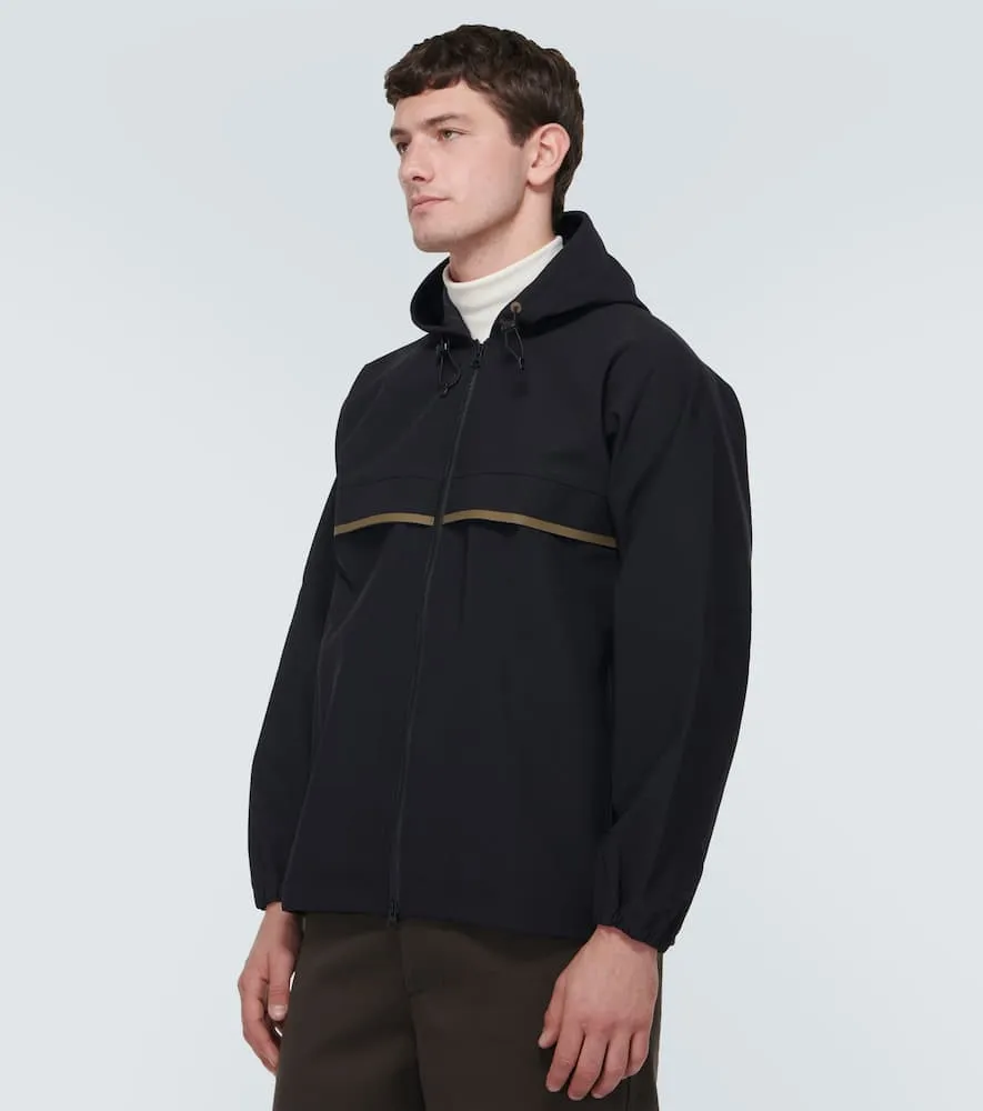 GR10K Hooded fleece jacket