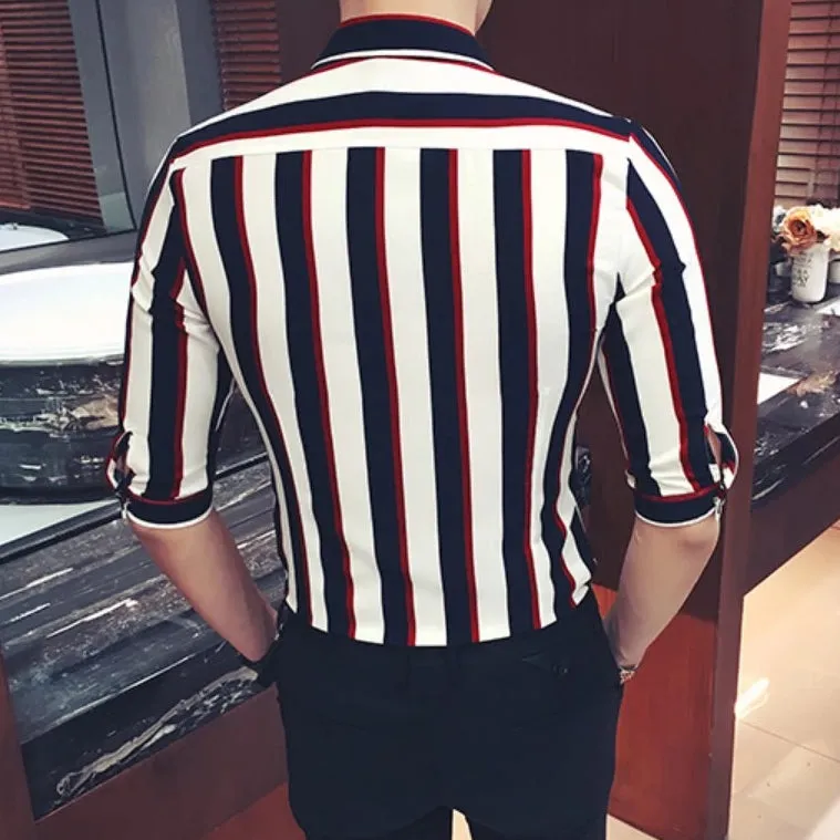 Men's Summer Short Sleeved Shirt With Stripes