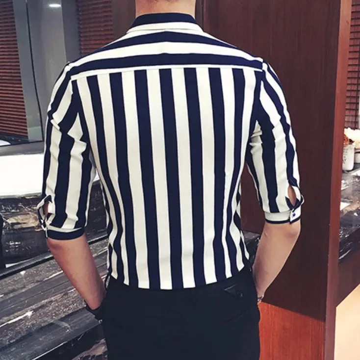 Men's Summer Short Sleeved Shirt With Stripes
