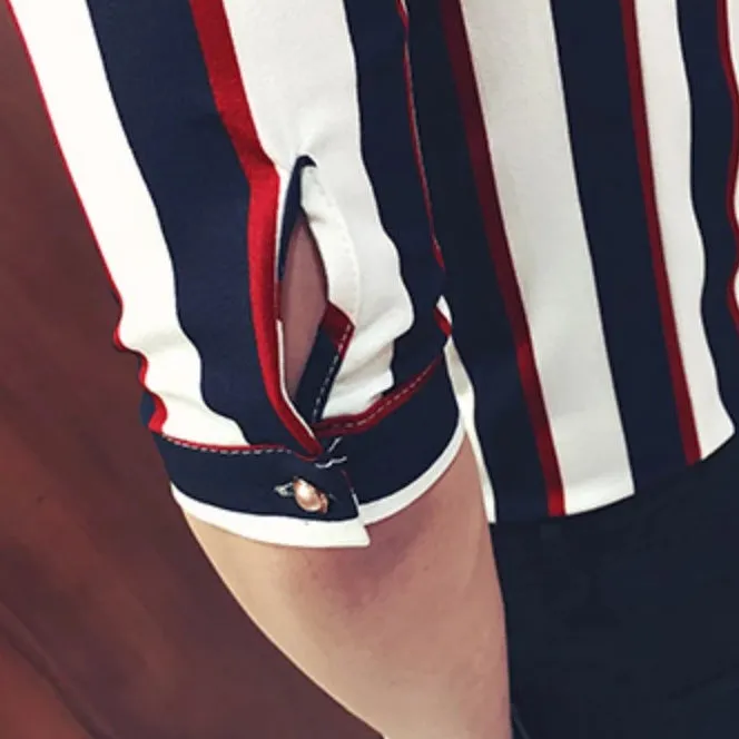 Men's Summer Short Sleeved Shirt With Stripes
