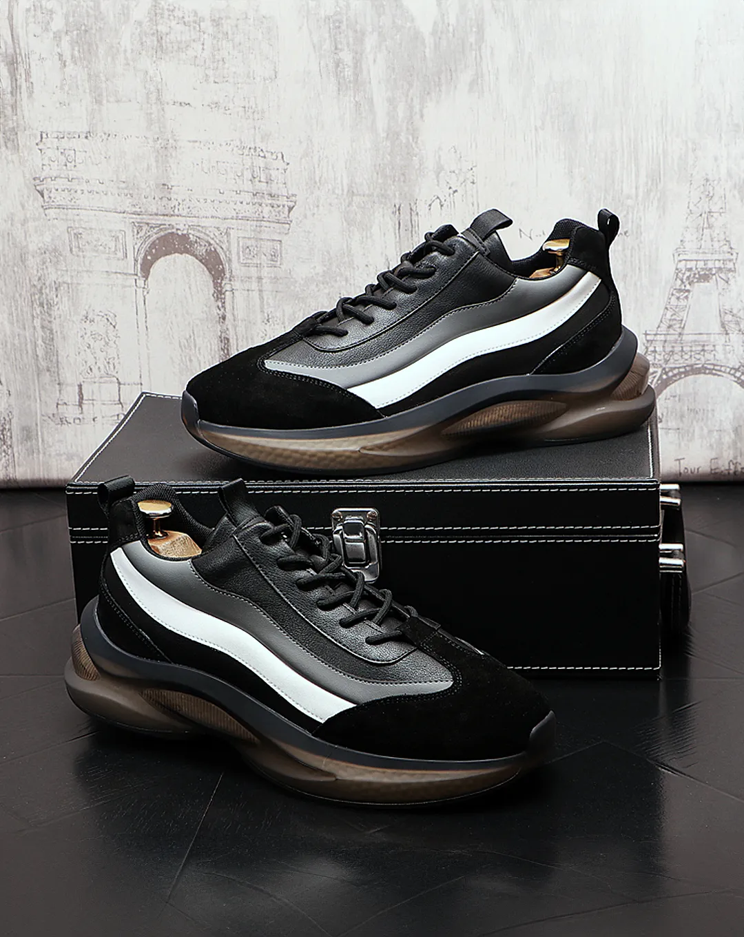 ♂♀Monotone Sporty Sneakers