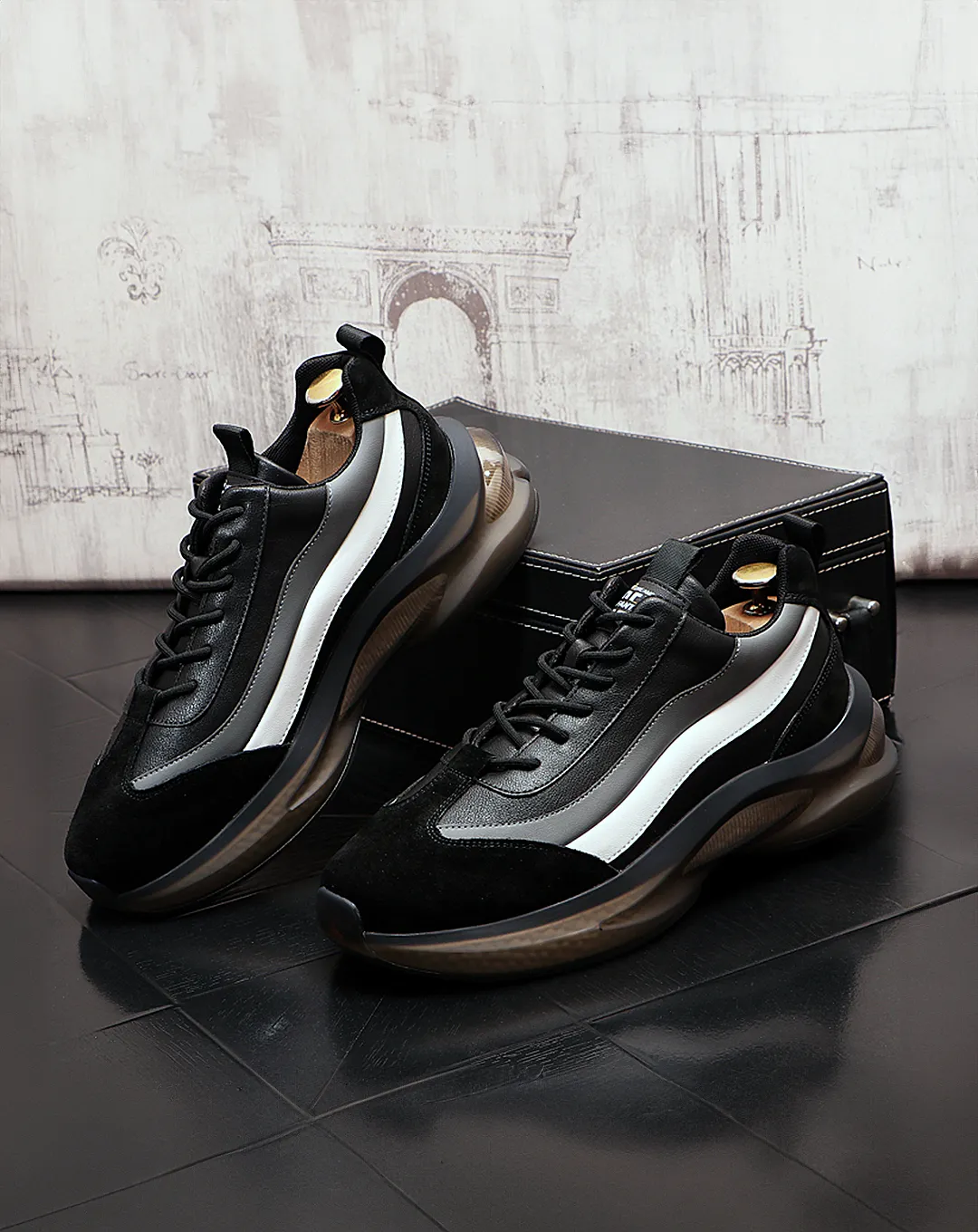 ♂♀Monotone Sporty Sneakers