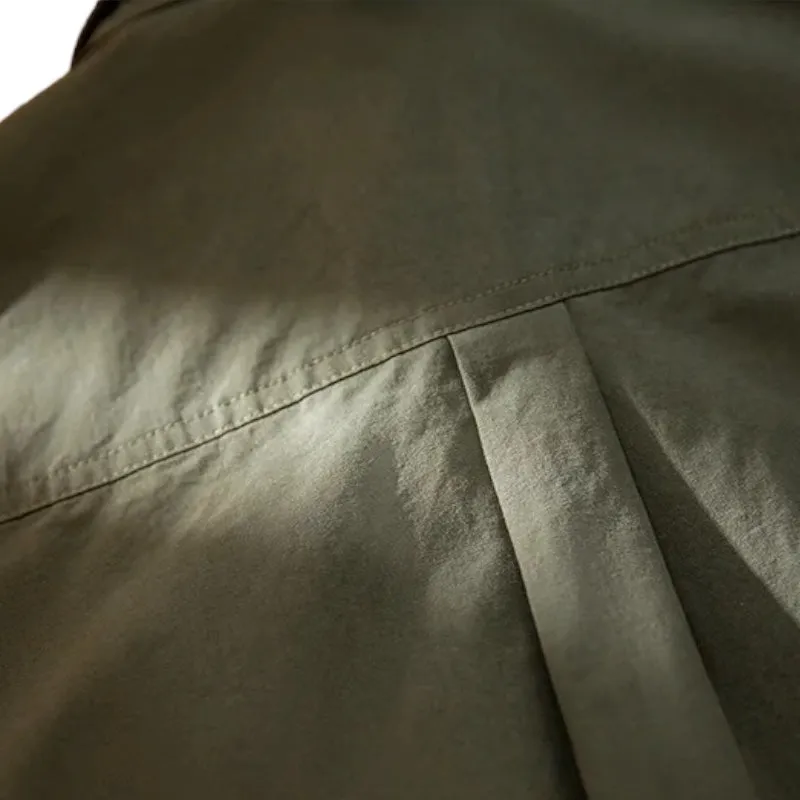 Multi pocket carabiner camping shirt