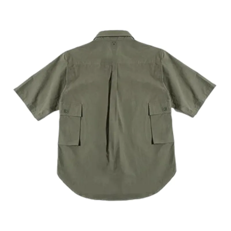 Multi pocket carabiner camping shirt